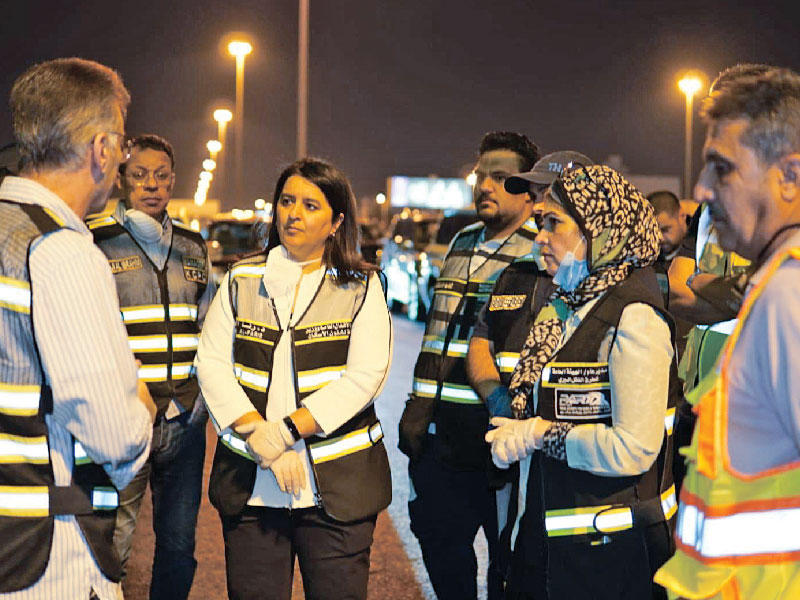 الفارس وأشكناني تتابعان أعمال السفلتة