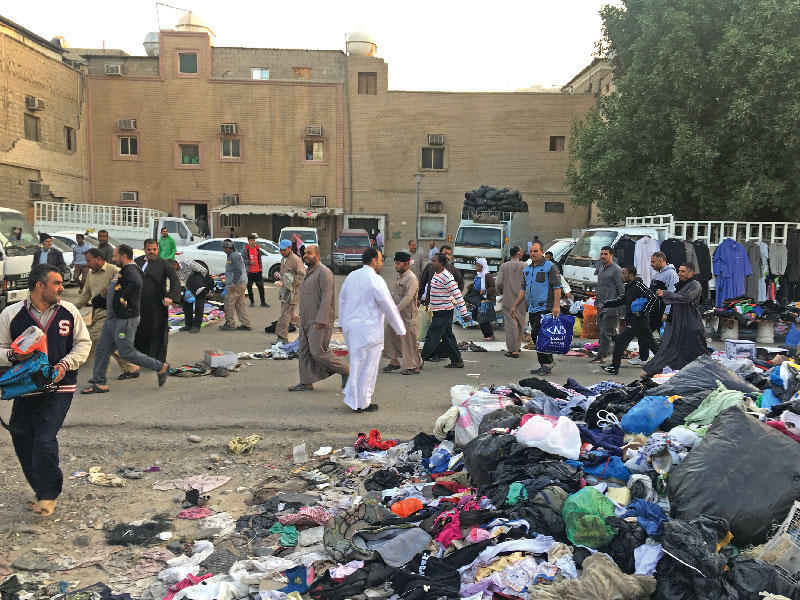  نموذج لضحايا تجار الإقامات في أسواق الجليب 