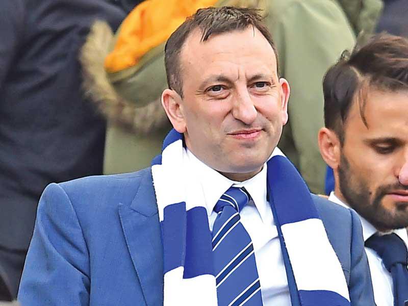  مالك نادي برايتون، طوني بلوم