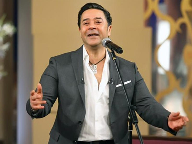 المطرب مدحت صالح