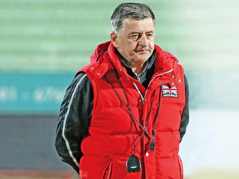 المدرب الصربي لفريق كاظمة لكرة القدم بوريس بونياك