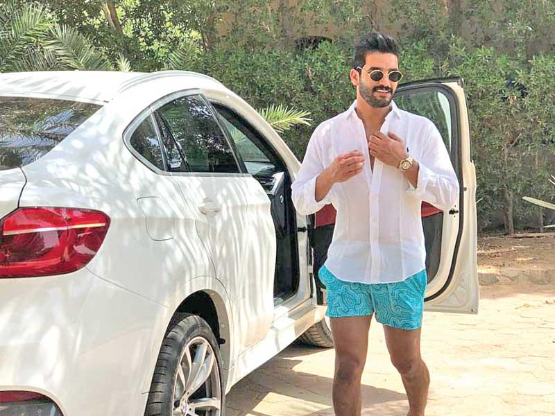 لاعب وسط الفريق الأول لكرة القدم بالنادي الأهلي صالح جمعة