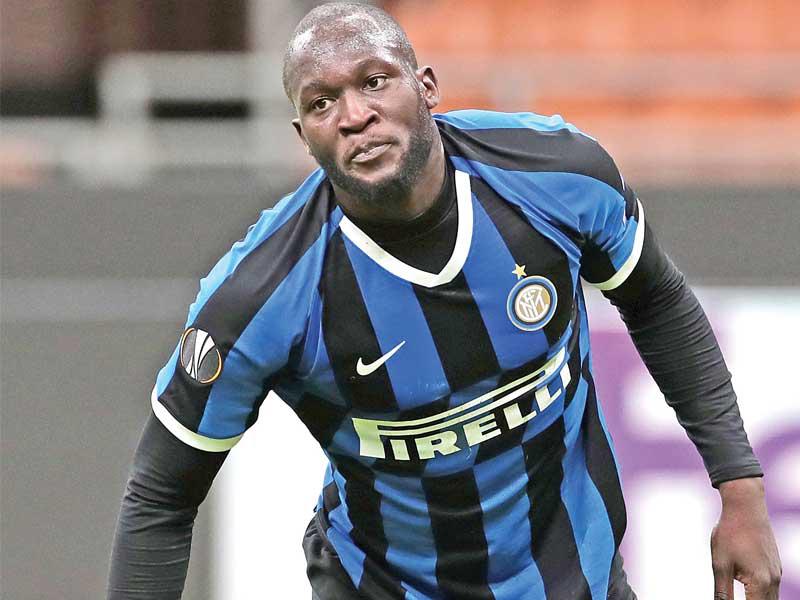 اللاعب  البلجيكي الدولي روميلو لوكاكو