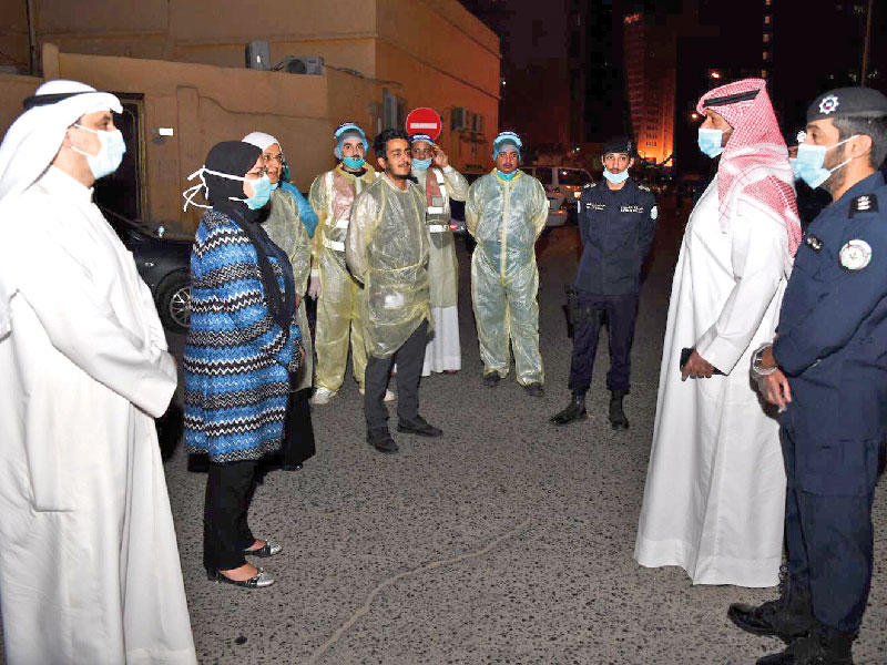  محافظ العاصمة الشيخ طلال الخالد ليل أمس الأول