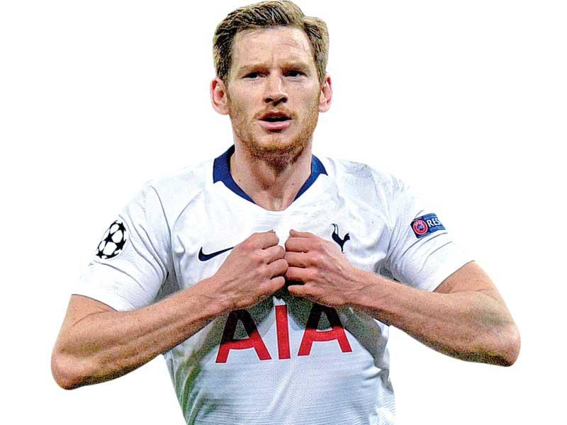  المدافع البلجيكي الدولي يان فيرتونخين