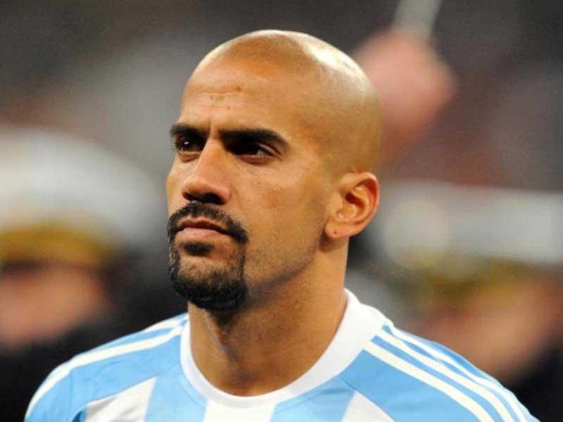 اللاعب السابق ورئيس نادي إستوديانتس دي لا بلاتا الحالي سباستيان فيرون