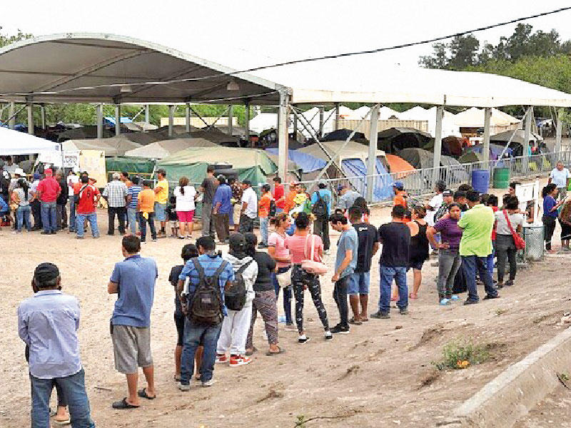 المكسيك تخلي ملاجئ المهاجرين