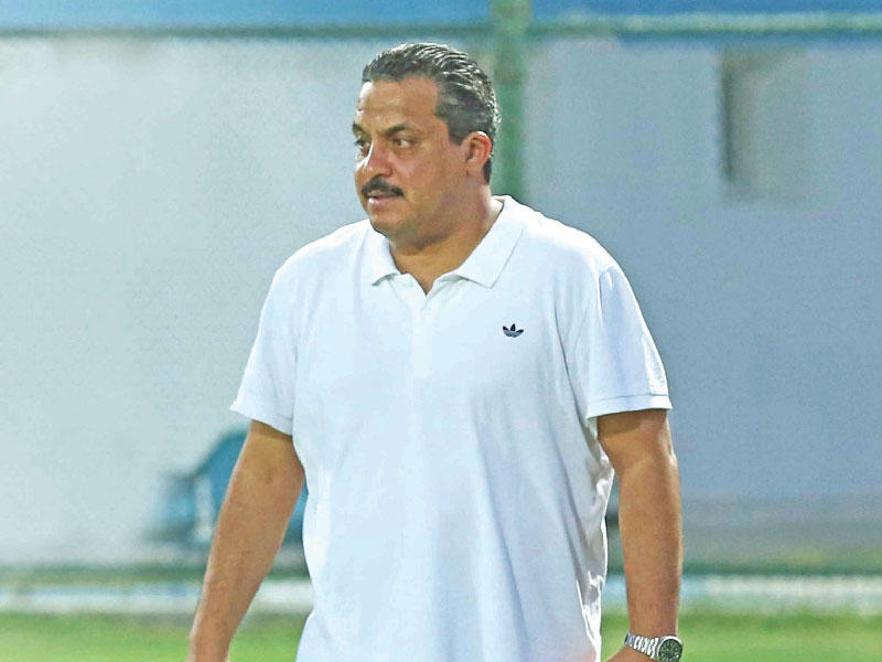 مدير التطوير والتدريب باتحاد كرة القدم عبدالعزيز حمادة