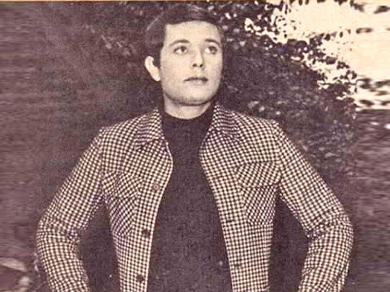 محمود عبدالعزيز