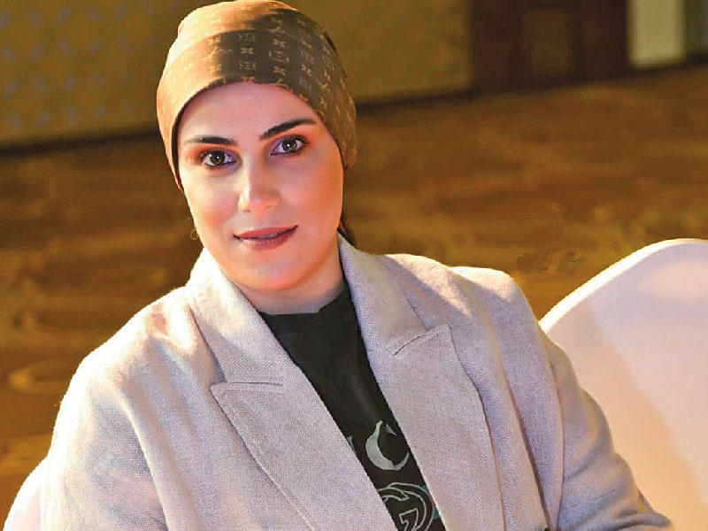 الكاتبة مريم القلاف 