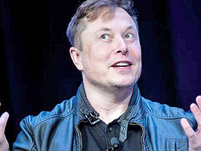 الرئيس التنفيذي لشركة تيسل لصناعة السيارات الكهربائية  إيلون ماسك 