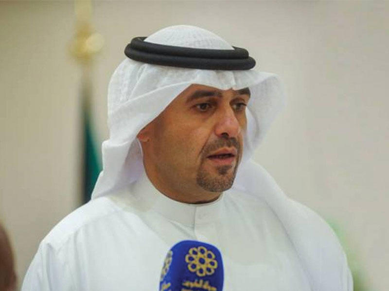 رئيس مجلس الوزراء وزير الداخلية وزير الدولة لشؤون مجلس الوزراء أنس الصالح