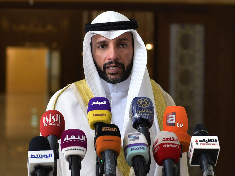 رئيس مجلس الامة مرزوق الغانم متحدثاً للصحافيين في مجلس الأمة أمس