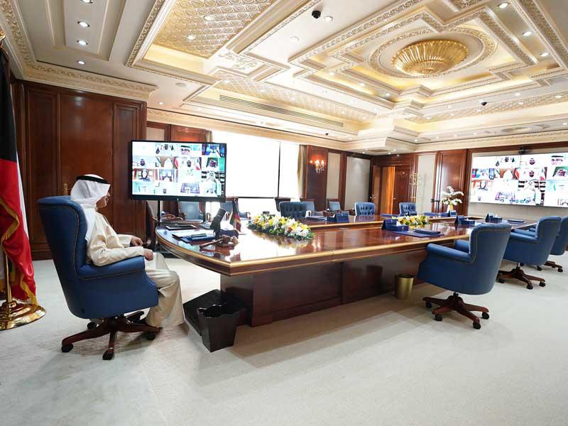 رئيس مجلس الوزراء سمو الشيخ صباح الخالد، خلال اجتماع مجلس الوزراء الاستثنائي أمس الأول