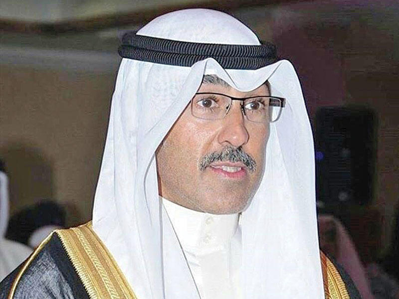 محافظ الأحمدي الشيخ فواز الخالد