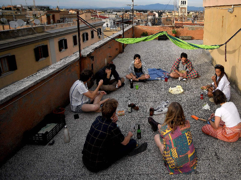 عطل صيف «مسموحة» للإيطاليين