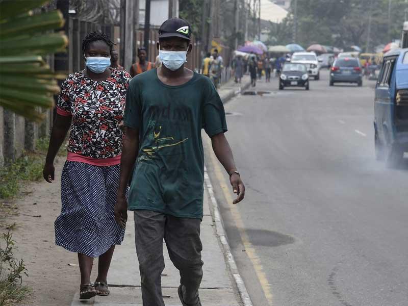 قتلى باحتجاجات ضد تدابير العزل في غينيا