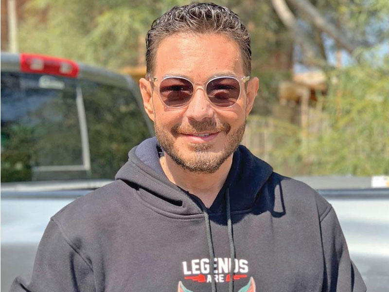 الفنان أحمد زاهر 