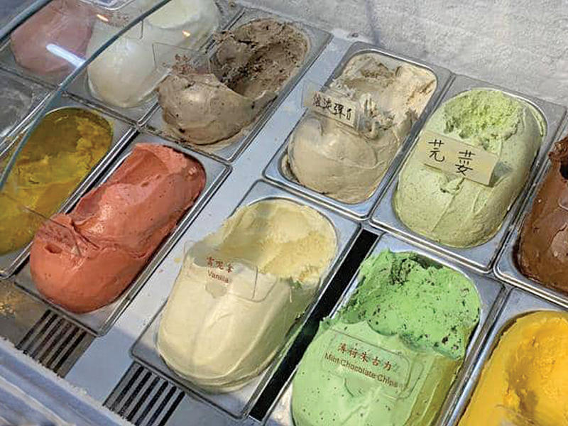 «آيس كريم»... يُسيّل الدموع في هونغ كونغ