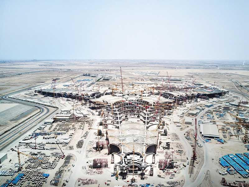  استمرار الأعمال في مشروع المطار 2