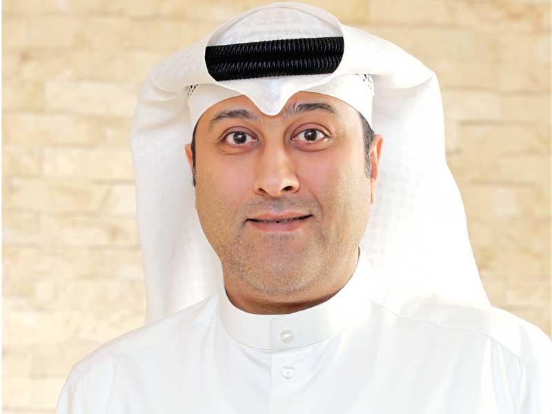 عضو مجلس الإدارة رئيس لجنة المشتريات في جمعية الزهراء التعاونية، جاسم فرمن