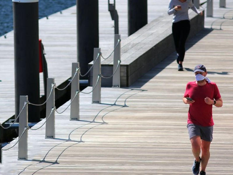 دراستان جديدتان: الحر يعرقل فيروس كورونا