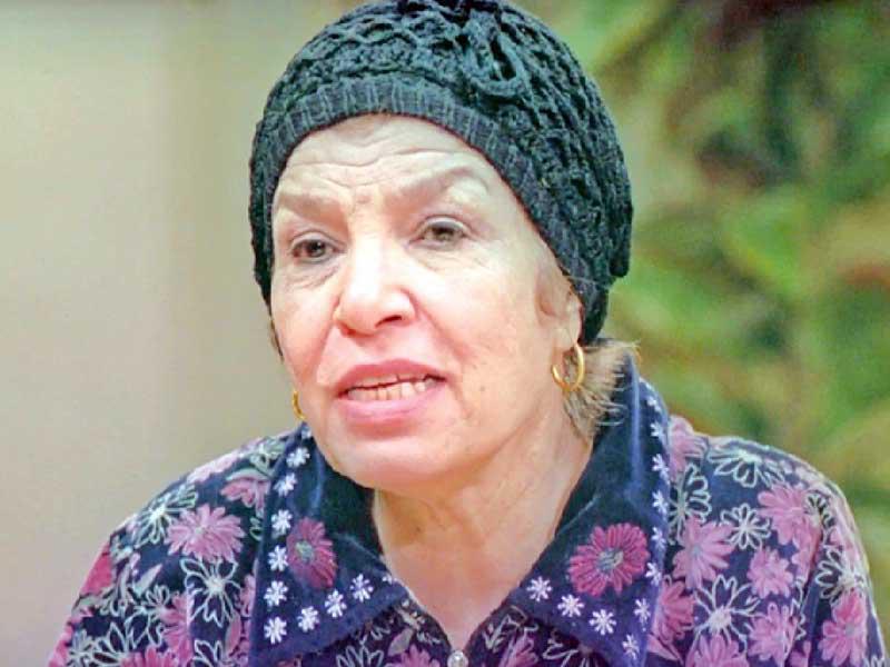 الفنانة إنعام سالوسة