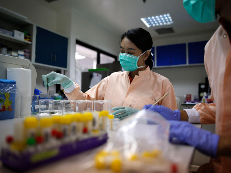 مختبر صيني يطوّر عقارا يعتقد أن لديه القدرة على وقف تفشي فيروس كورونا