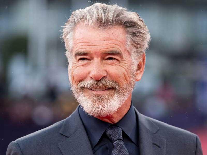  النجم العالمي ​بيرس بروسنان​