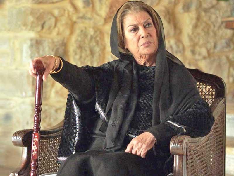 الفنانة القديرة منى واصف