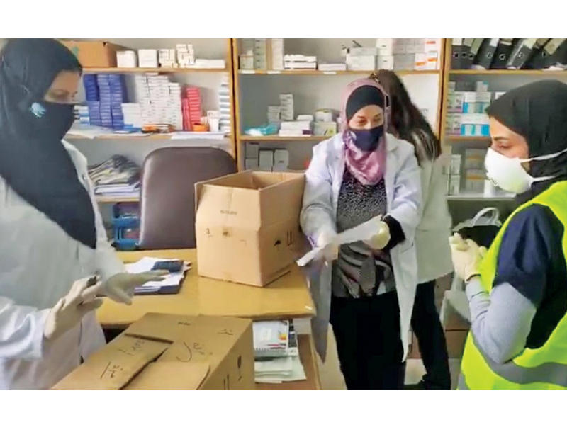 طالبات كويتيات يشاركن في المبادرة الأردنية لمواجهة «كورونا»