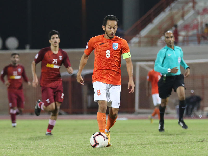 لاعب نادي كاظمة مشاري العازمي