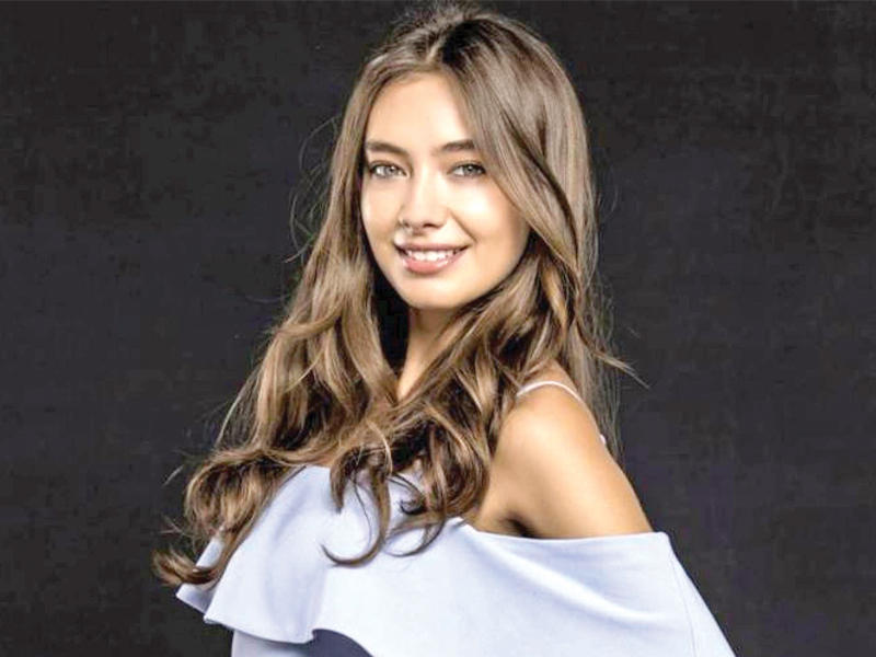 النجمة التركية ​نسليهان أتاغول