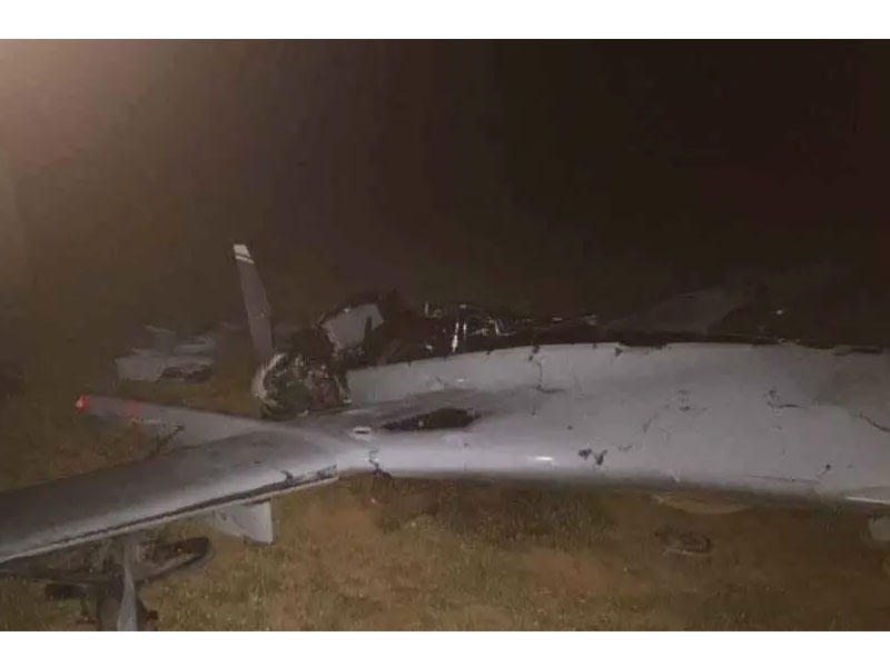 حطام طائرة مسيرة تركية التي قامت وسائط الدفاع الجوي الليبي بأسقاطها