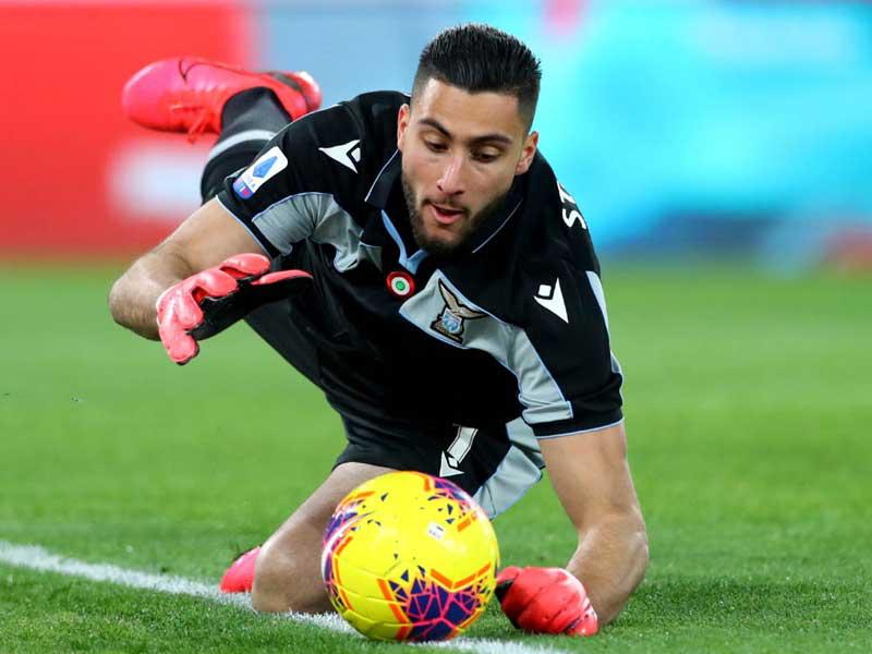 حارس مرمى نادي لاتسيو الايطالي توماس ستراكوشا