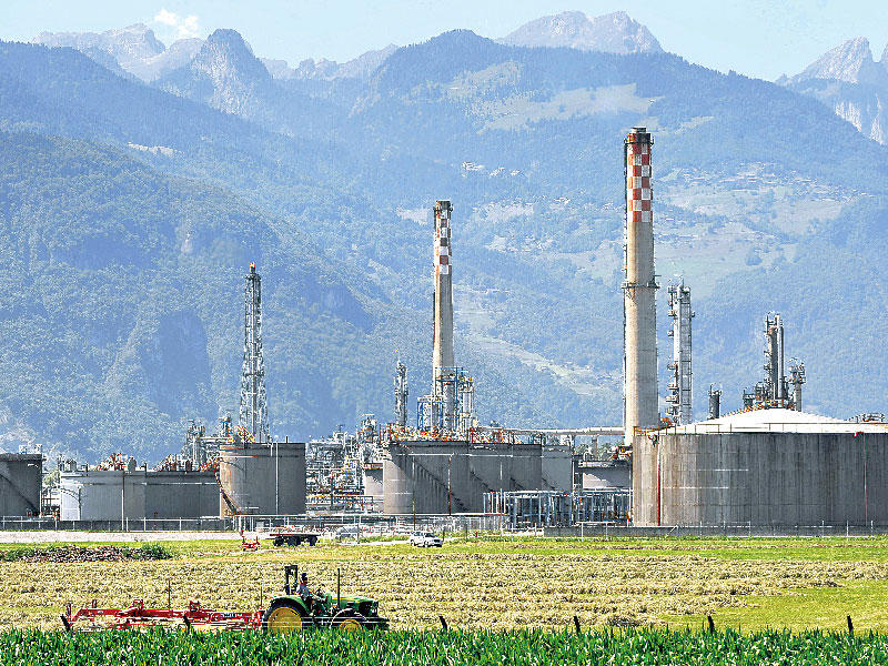 النفط يهبط جراء مخاوف الطلب والتوترات بسبب هونغ كونغn