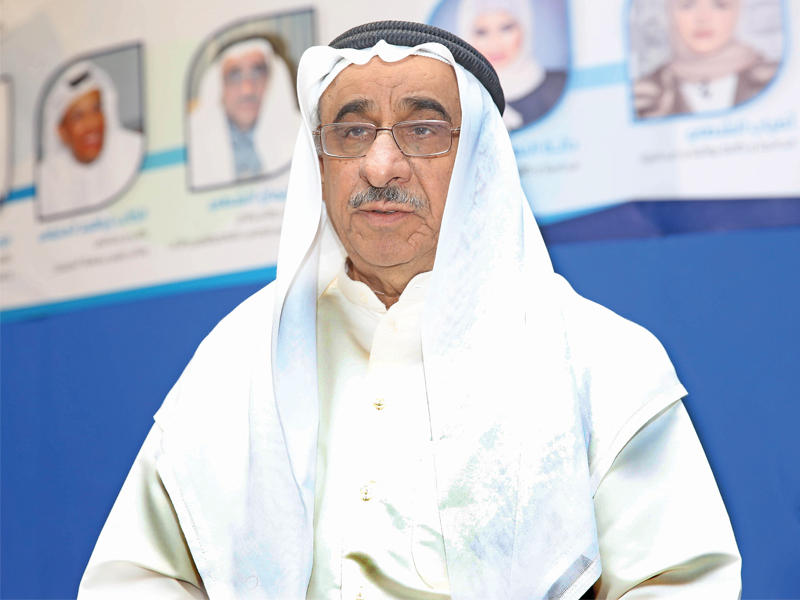 الأديب د. سليمان الشطي