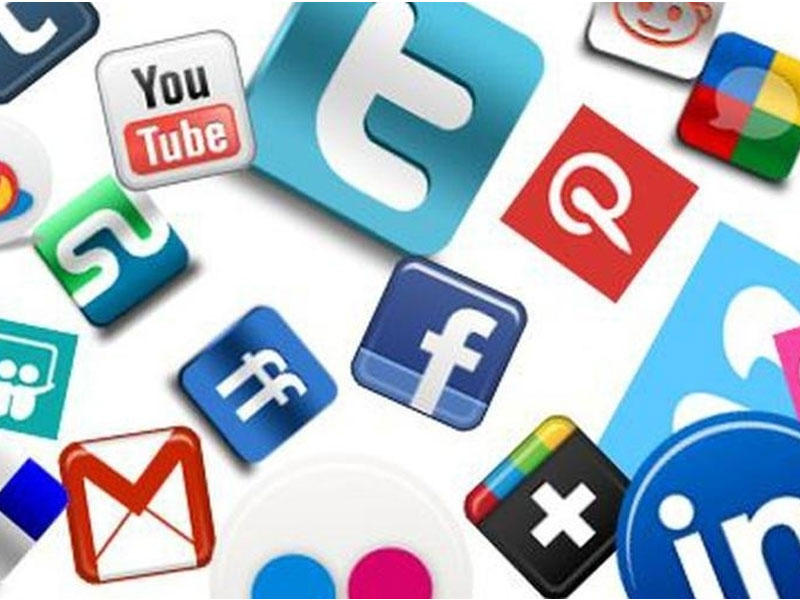 مواقع التواصل الاجتماعي 