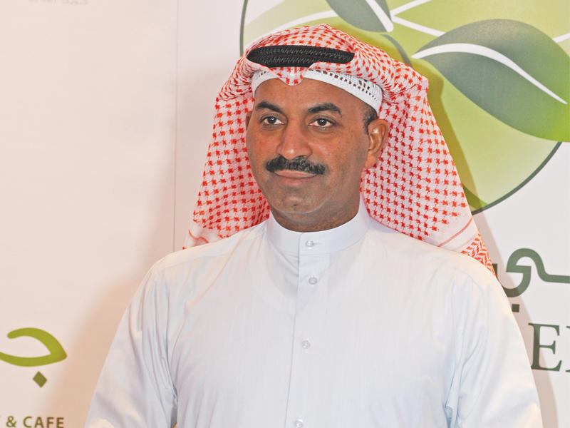 الفنان طارق العلي