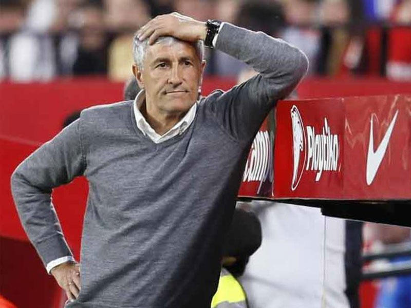 كيكي سيتيين مدرب فريق برشلونة 