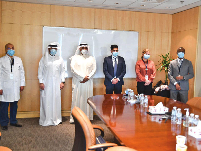 خلال تسلم المبنى