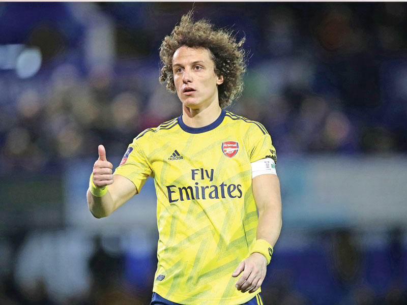 مدافع فريق أرسنال الإنكليزي البرازيلي ديفيد لويز 