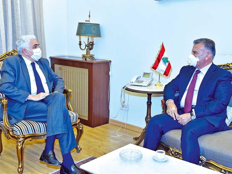 وزير الخارجية ناصيف حتي مستقبلاً  المدير العام للأمن العام اللواء عباس ابراهيم أمس (دالاتي ونهرا)