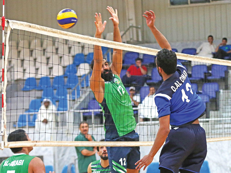 جانب من لقاء سابق لمحمد القطان قبل الاعتزال