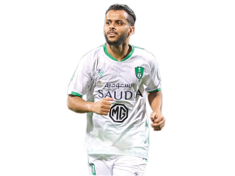 عبدالفتاح عسيري لاعب خط الوسط الدولي والمحترف في صفوف النادي الأهلي السعودي 