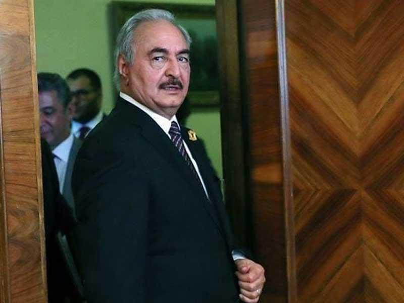 قائد الجيش الوطني الليبي المشير خليفة حفتر