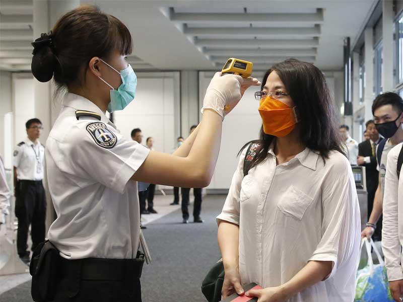 آيسلندا: الفحص أو الحجر الصحي