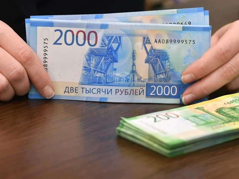 الروبل في أعلى مستوى منذ 3 أشهر