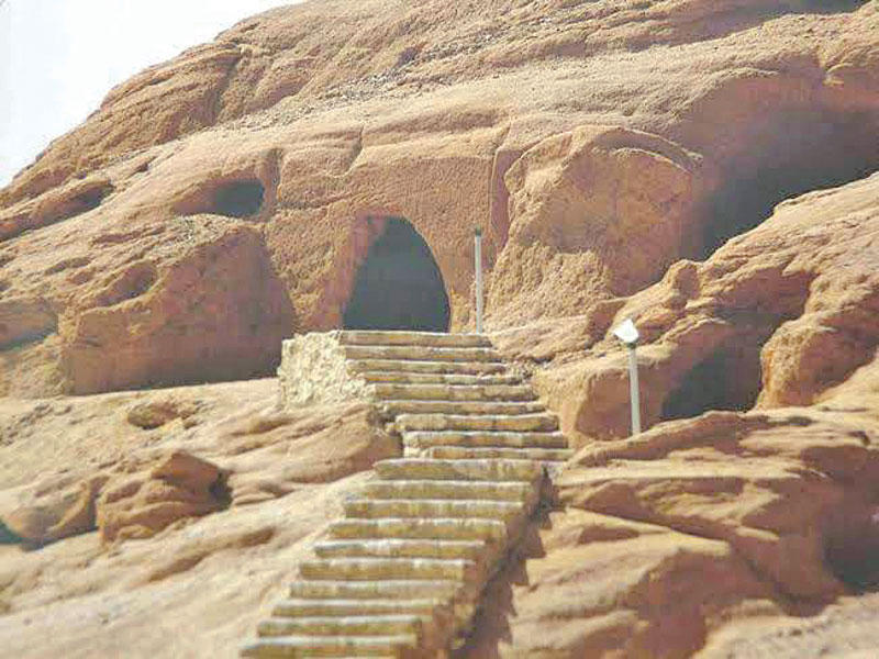 آثار يمنية قديمة يعتقد انها تعود الى عصر التتابعة