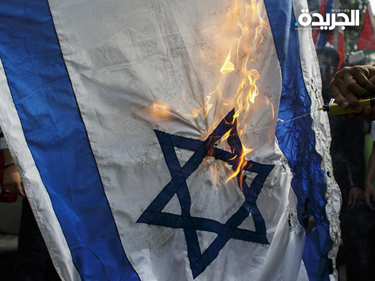 السجن ثلاث سنوات لمن يحرق علم دولة أجنبية في ألمانياn